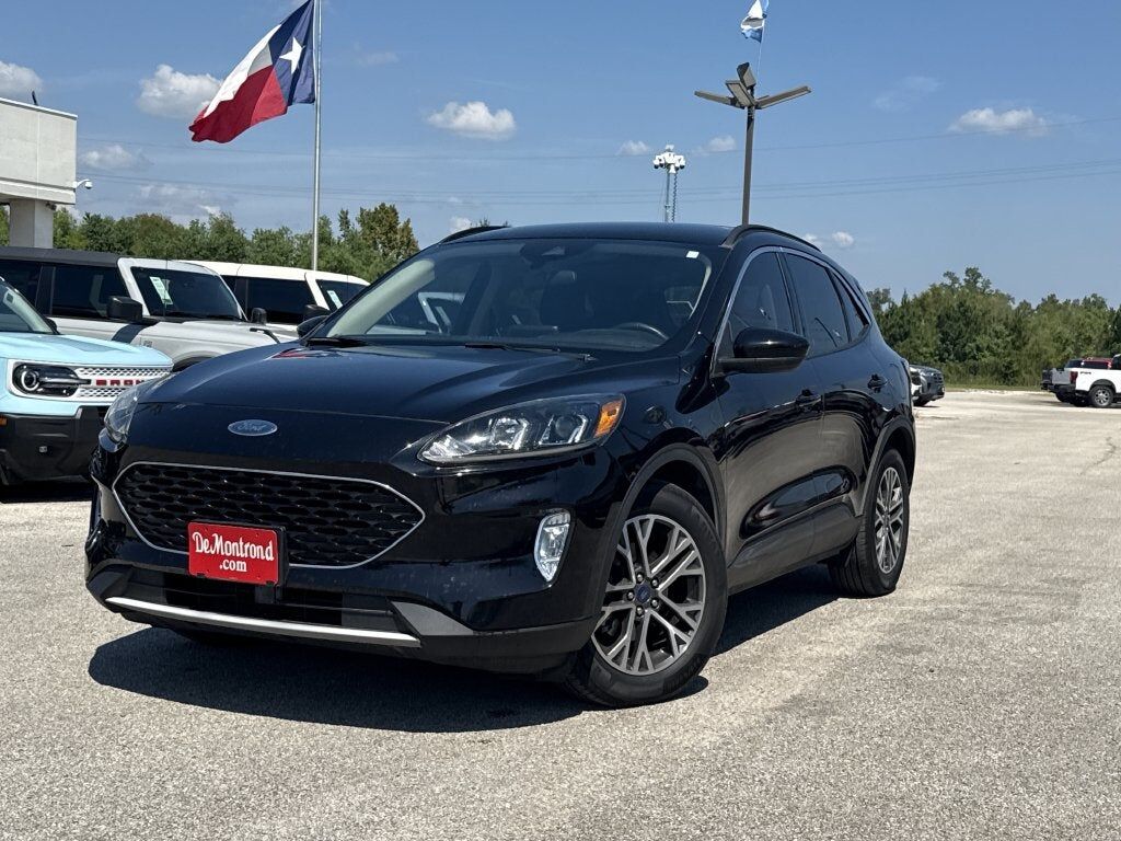 2020 FORD Escape