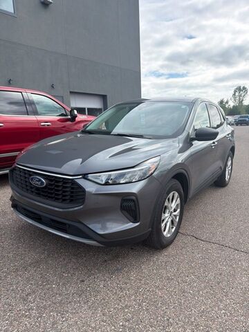 2024 FORD Escape