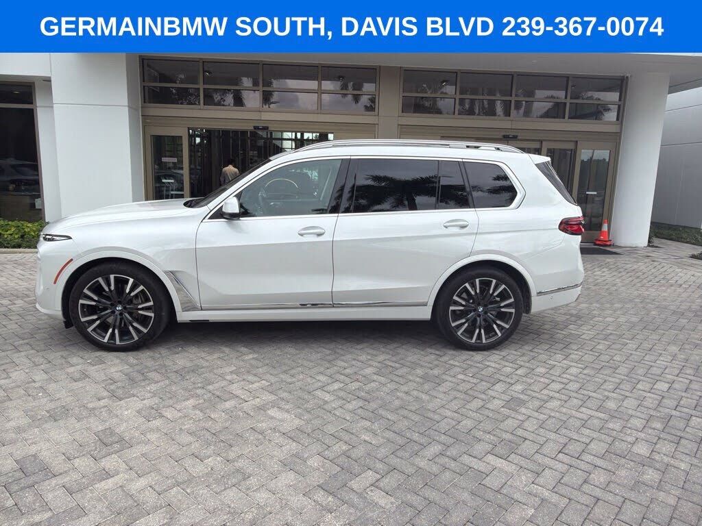 2024 BMW X7