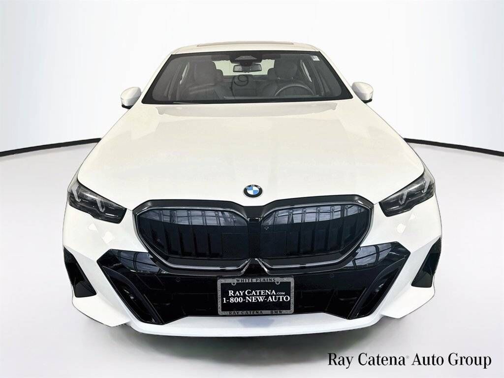2026 BMW 530i