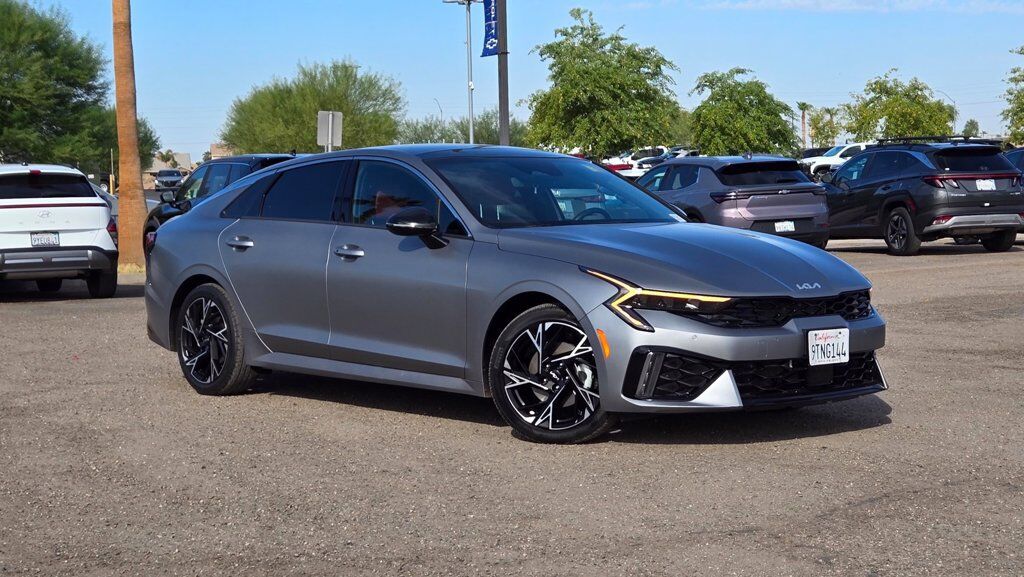 2025 KIA K5