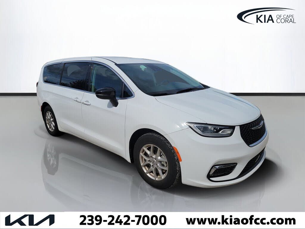 2024 CHRYSLER Pacifica