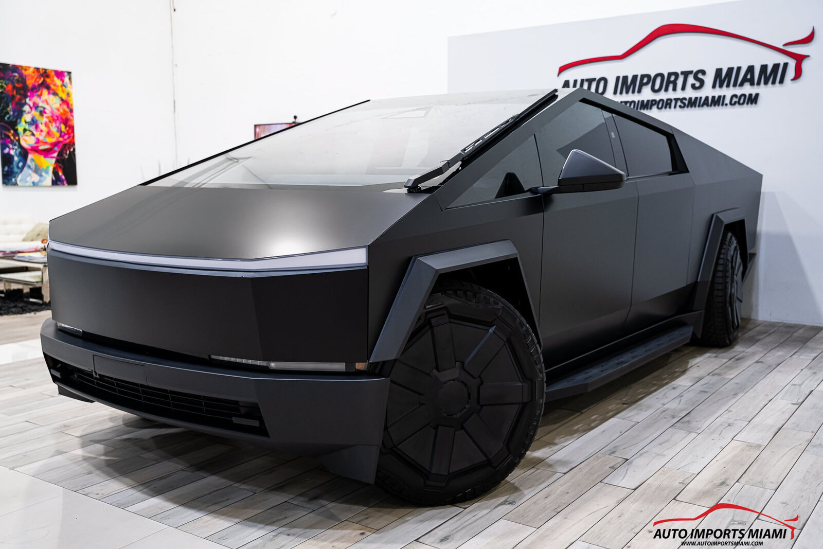 2024 TESLA Cybertruck