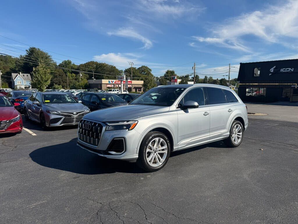 2025 AUDI Q7