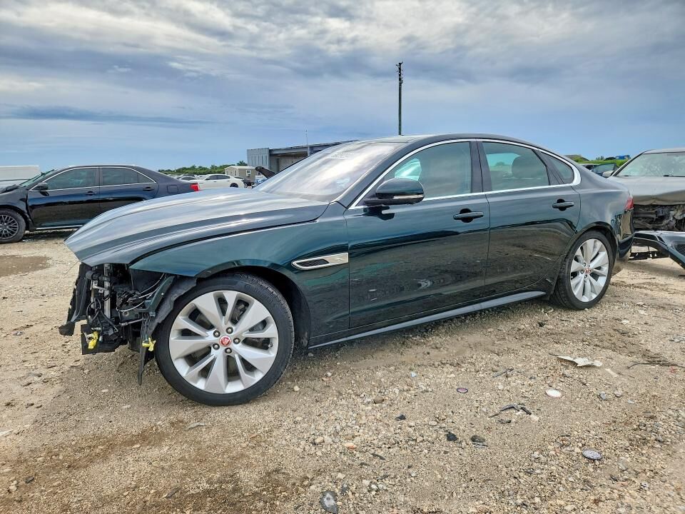 2021 JAGUAR XF