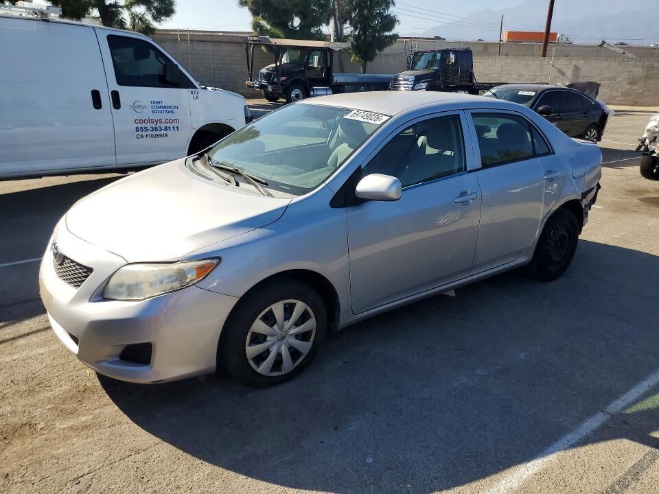 2010 TOYOTA Corolla