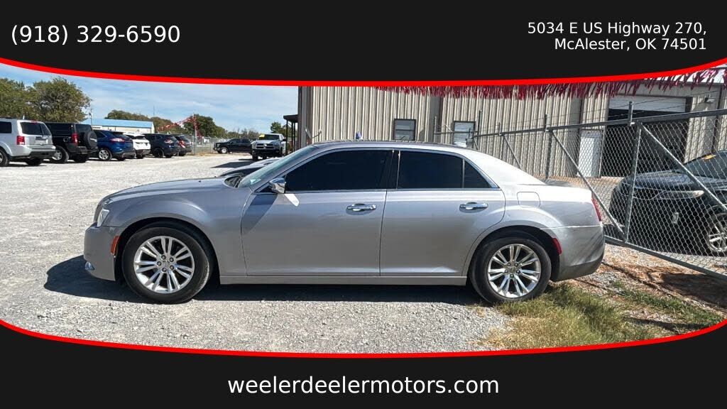2017 CHRYSLER 300