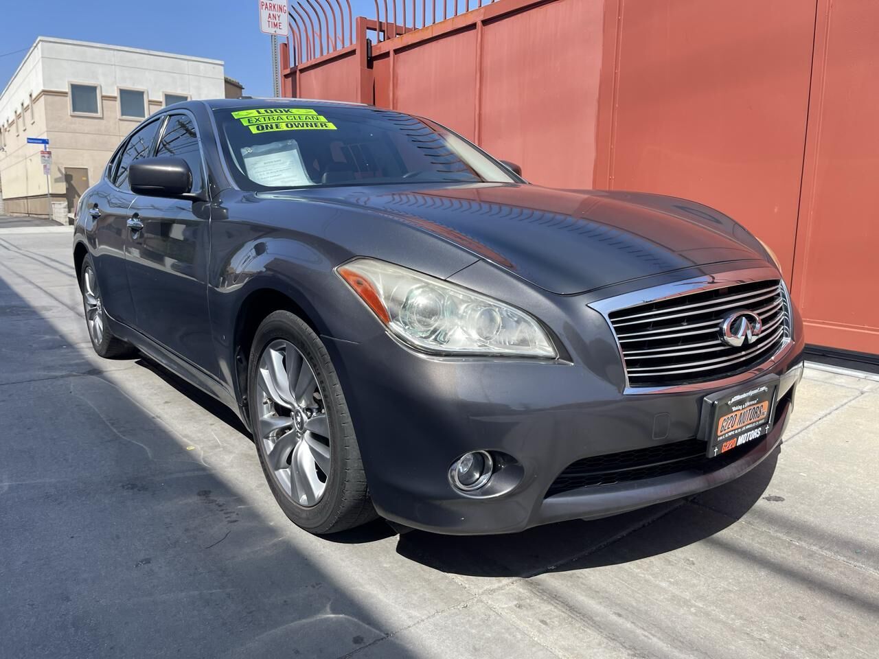 2012 INFINITI M37