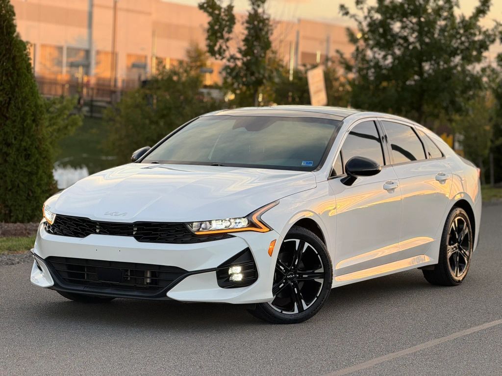 2023 KIA K5