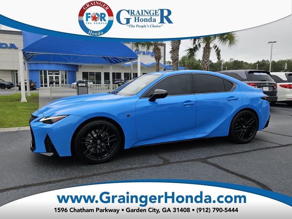 2024 LEXUS IS