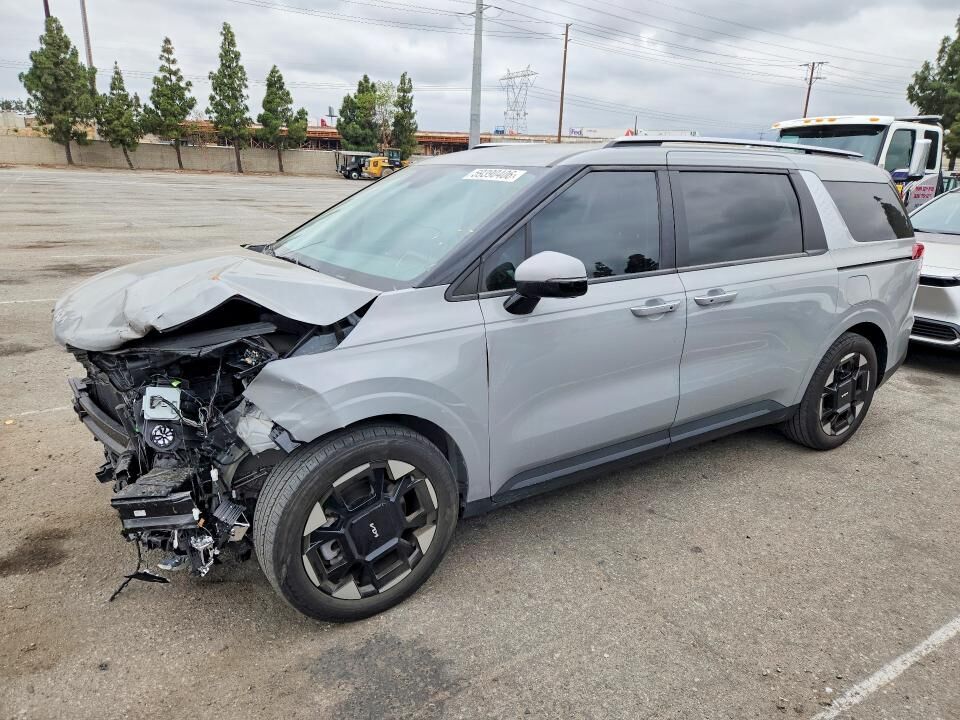 2025 KIA Carnival