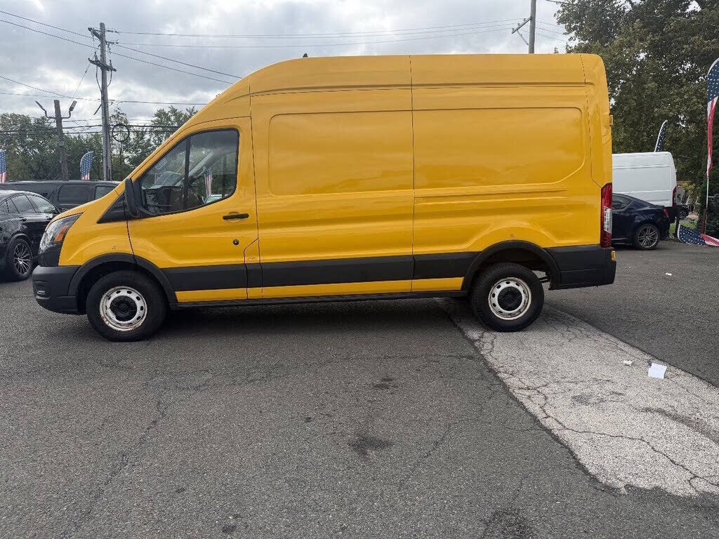 2021 FORD Transit