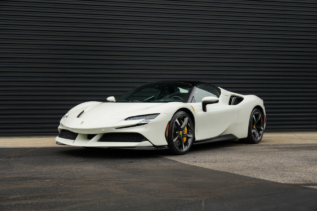 2024 FERRARI SF90 Spider