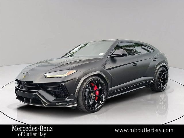 2023 LAMBORGHINI URUS