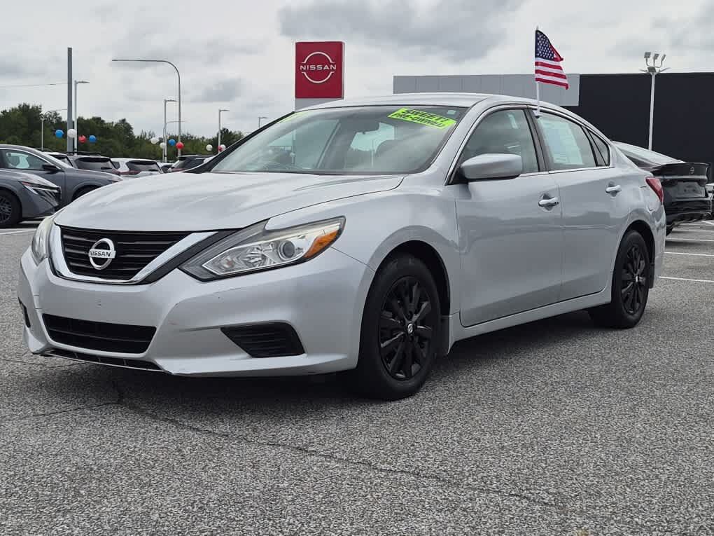 2017 NISSAN Altima