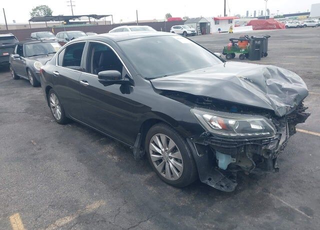 2013 HONDA Accord