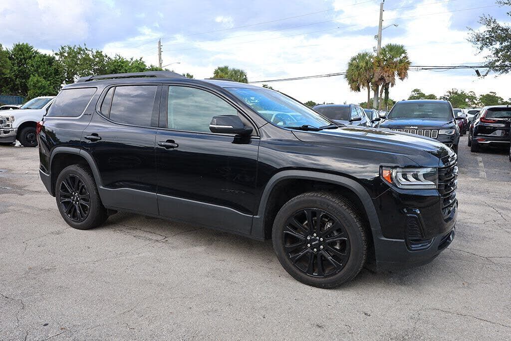 2023 GMC Acadia