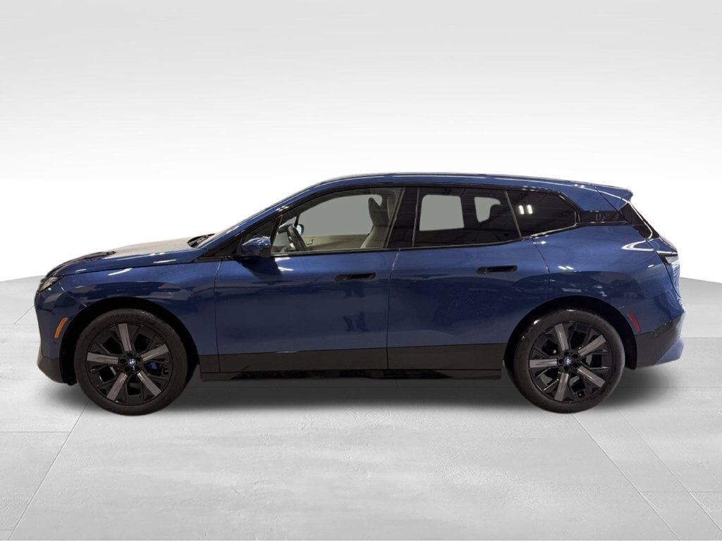 2024 BMW iX
