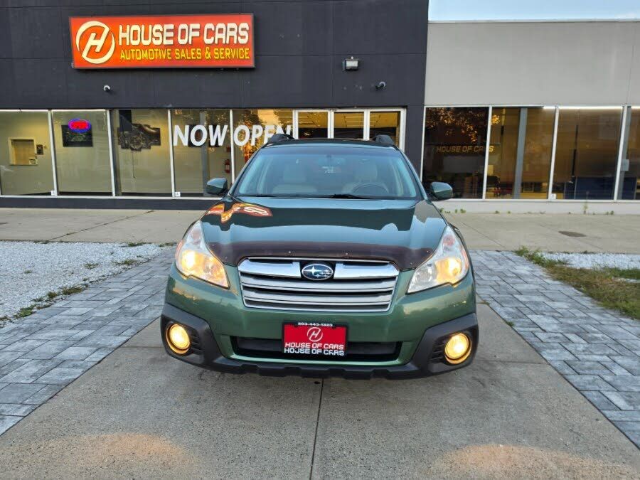 2014 SUBARU Outback
