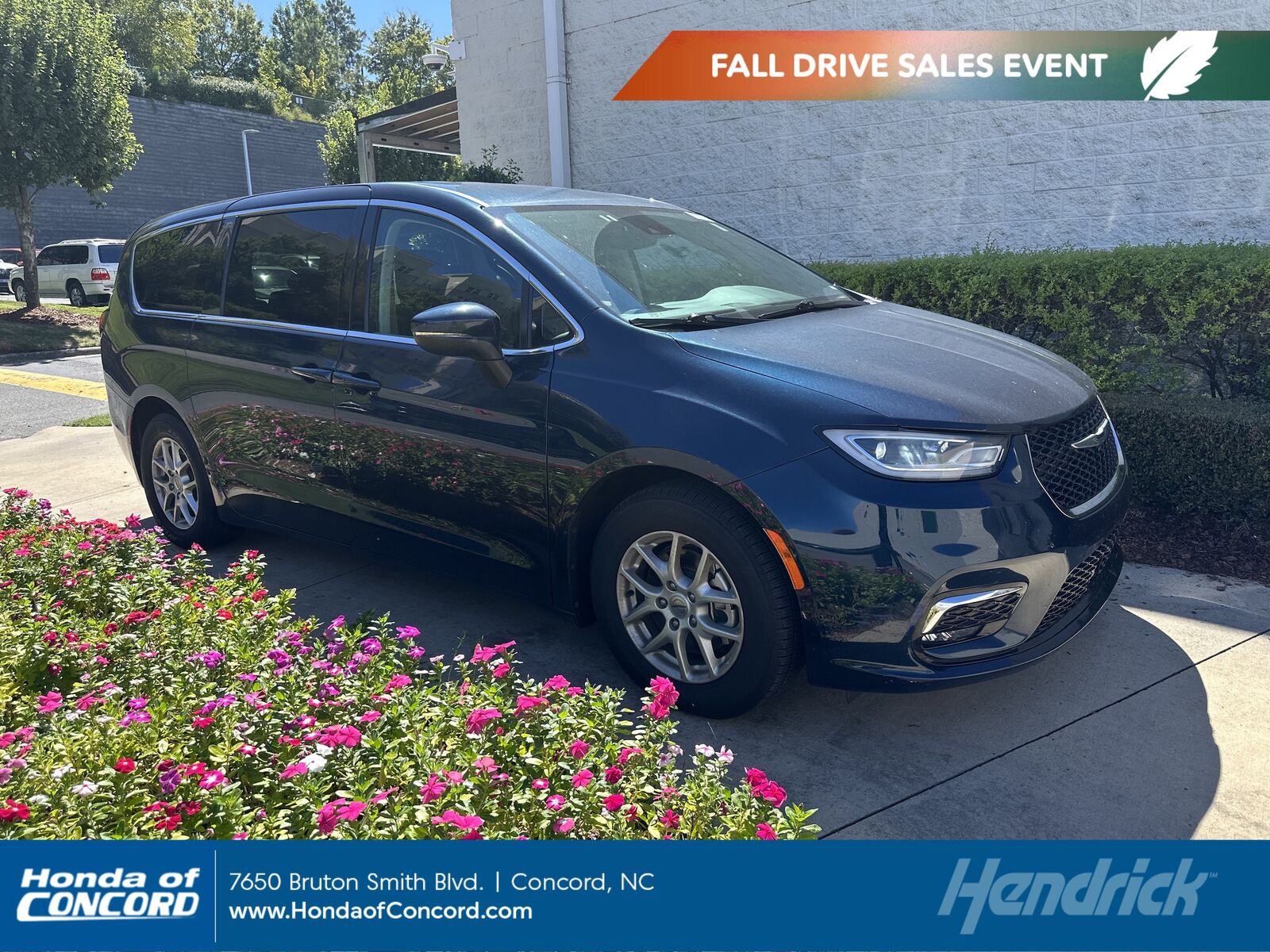 2023 CHRYSLER Pacifica