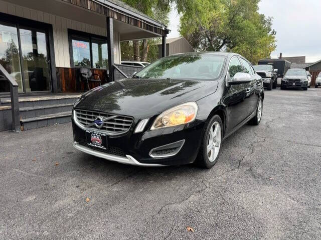 2012 VOLVO S60