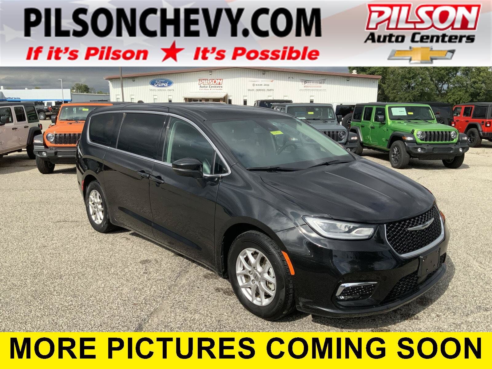 2023 CHRYSLER Pacifica