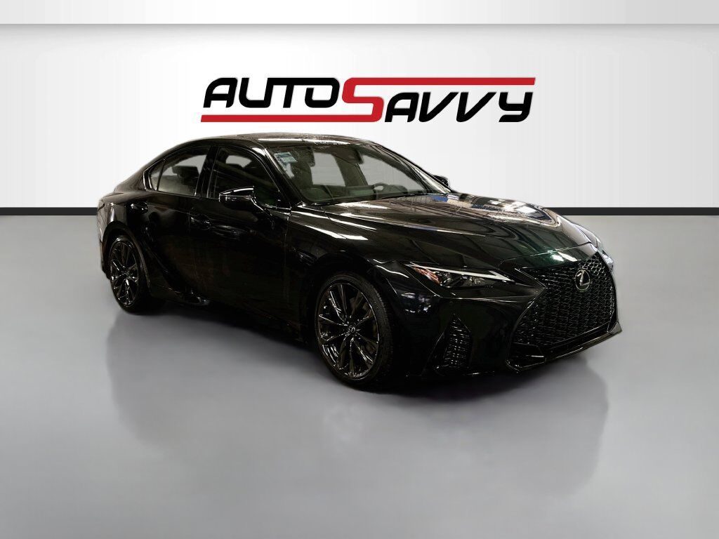 2025 LEXUS IS
