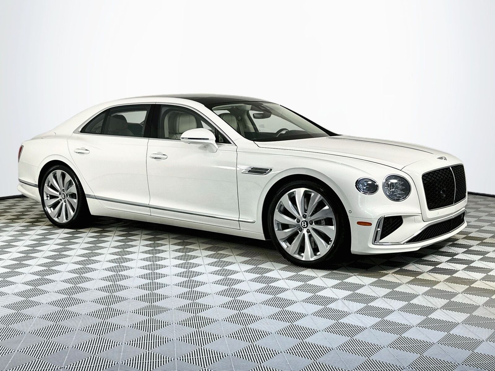 2026 BENTLEY Flying Spur
