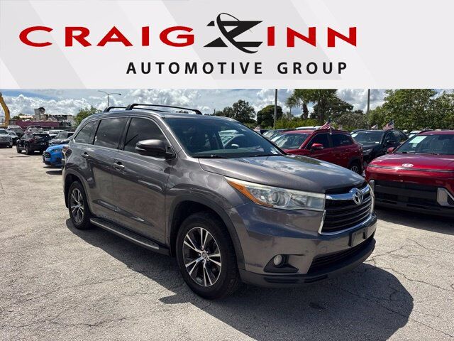 2016 TOYOTA Highlander