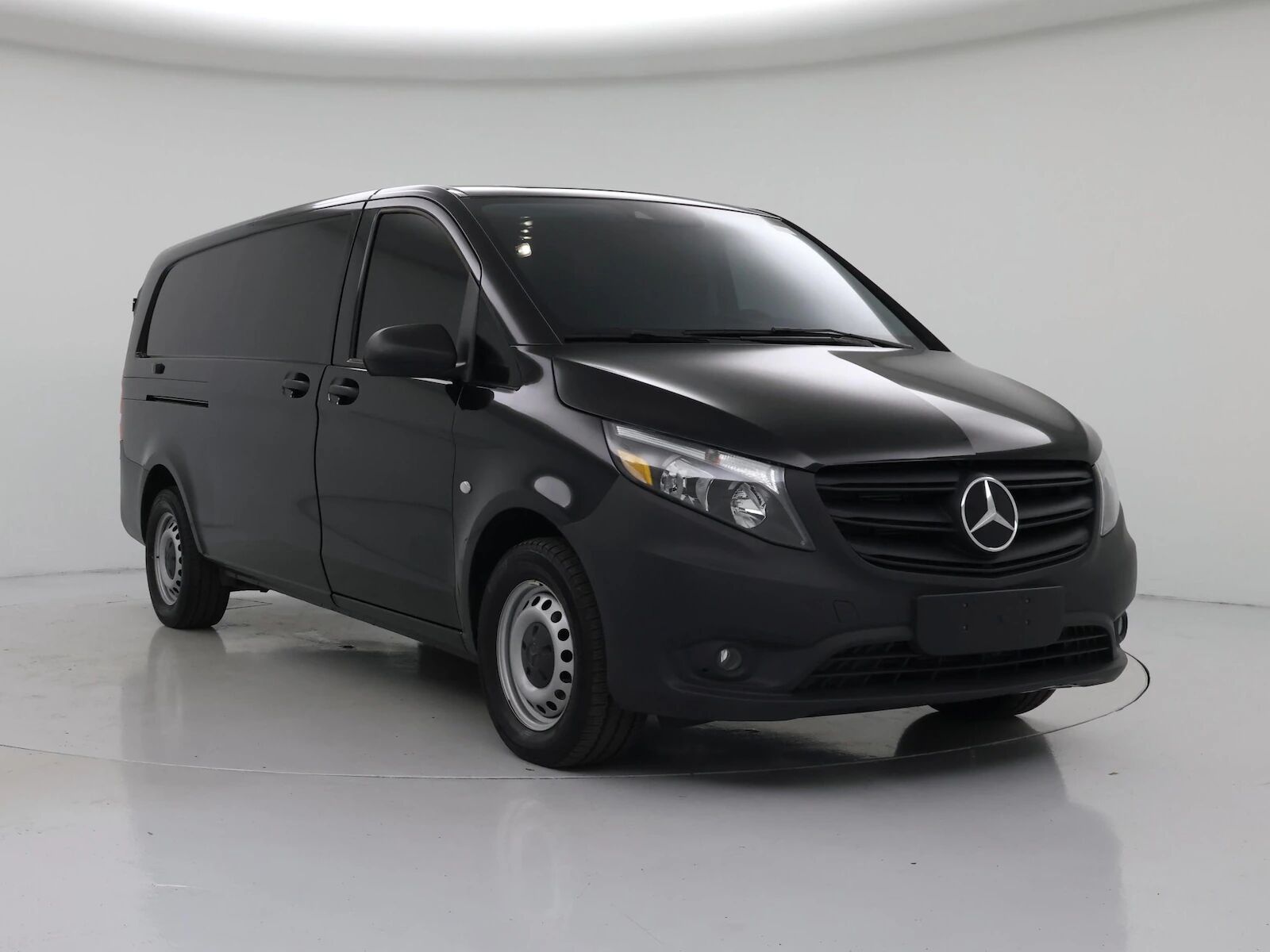 2022 Mercedes-Benz METRIS
