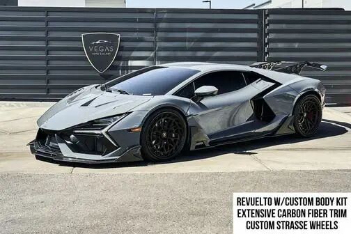 2024 LAMBORGHINI Revuelto