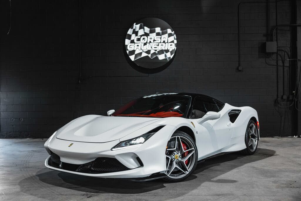 2021 FERRARI F8 Tributo