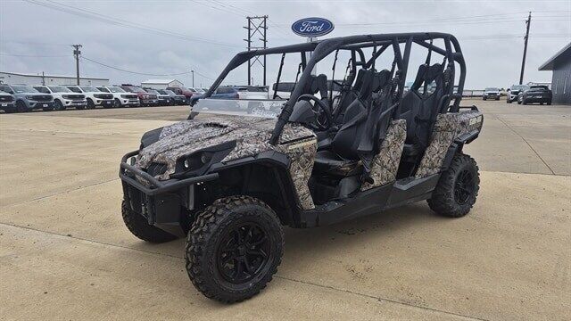 2015 CAN-AM Commander - MAX XT