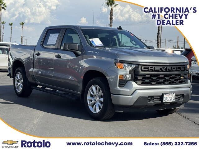 2025 CHEVROLET Silverado