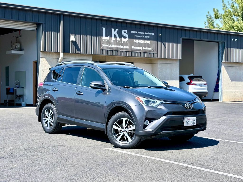 2017 TOYOTA RAV4