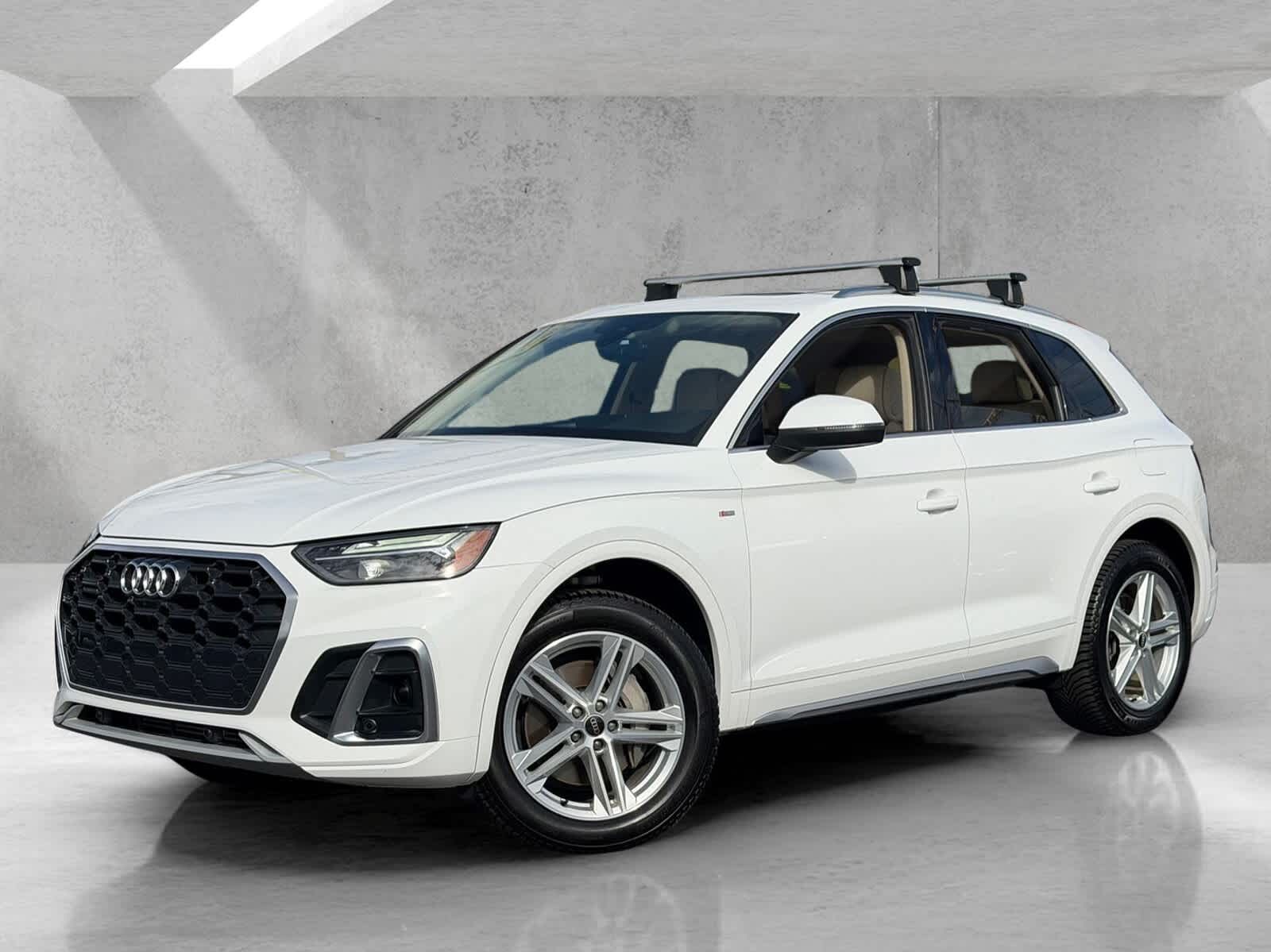 2021 AUDI Q5 e