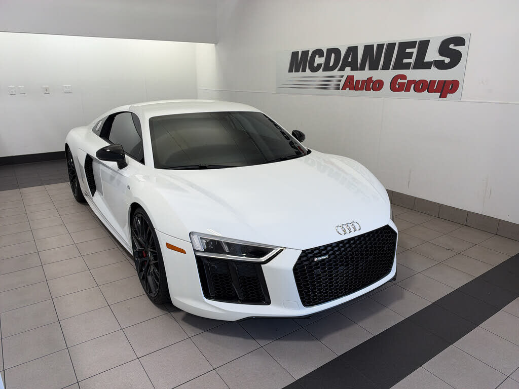 2018 AUDI R8