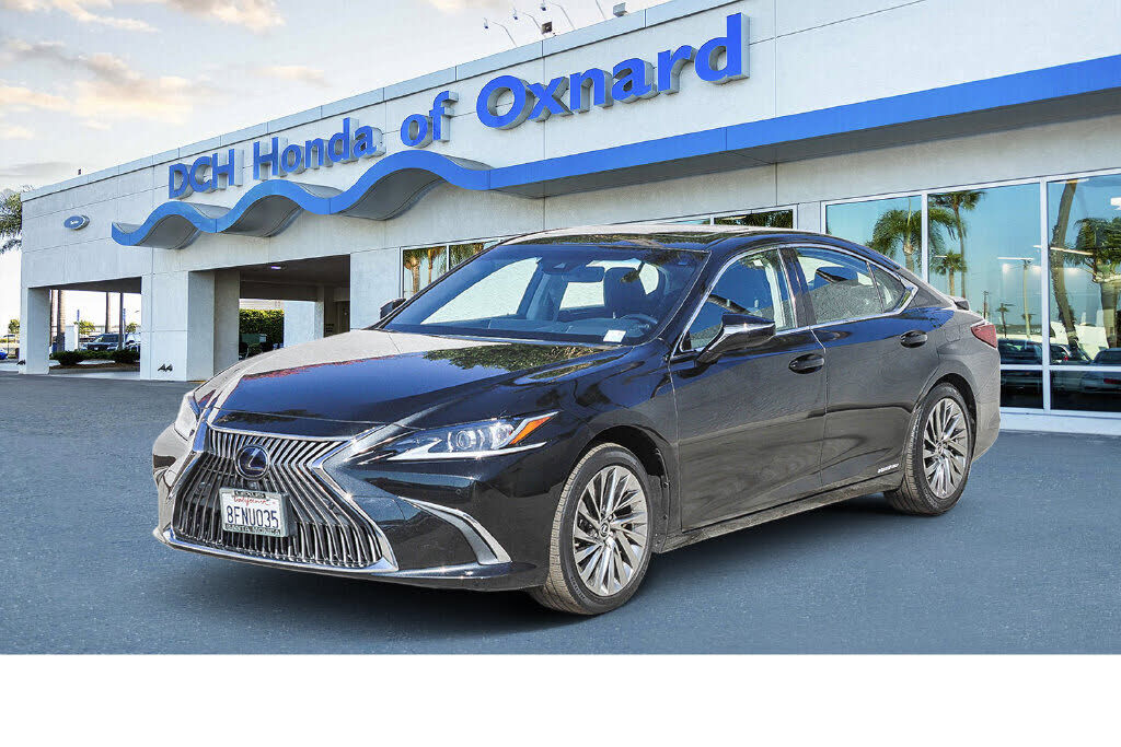 2019 LEXUS ES