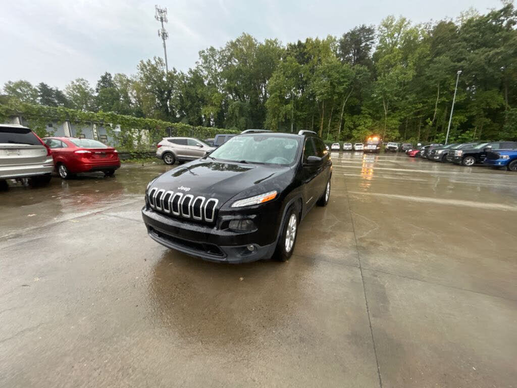 2018 JEEP Cherokee