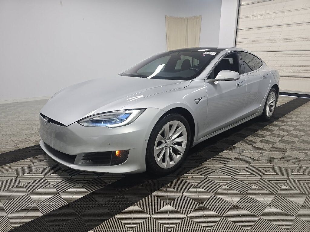 2017 TESLA Model S