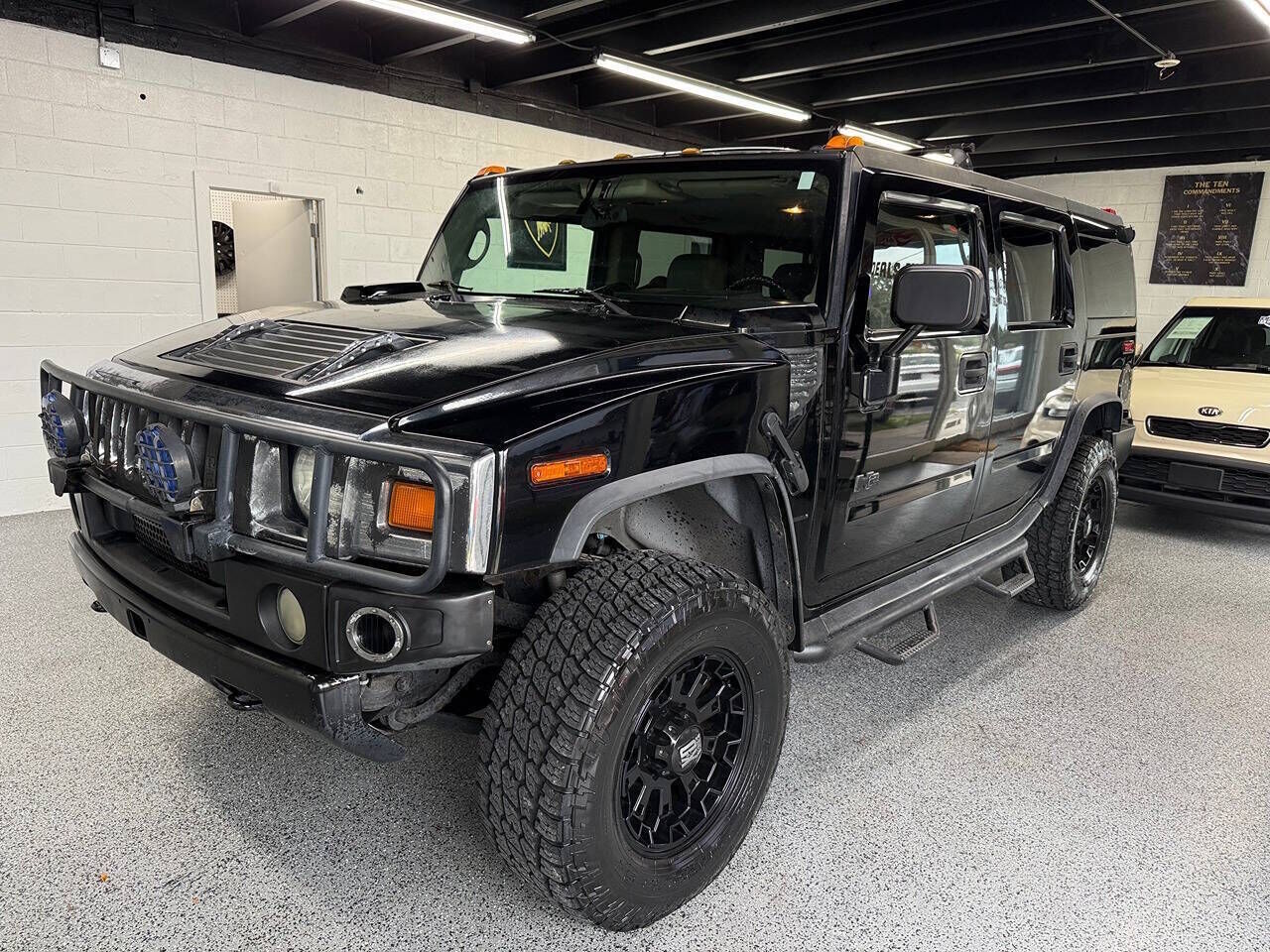 2003 HUMMER H2