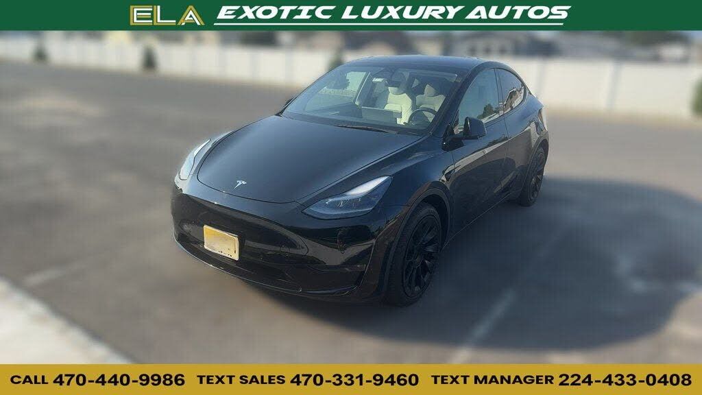 2022 TESLA Model Y
