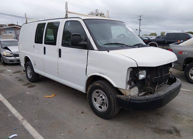 2016 CHEVROLET Express