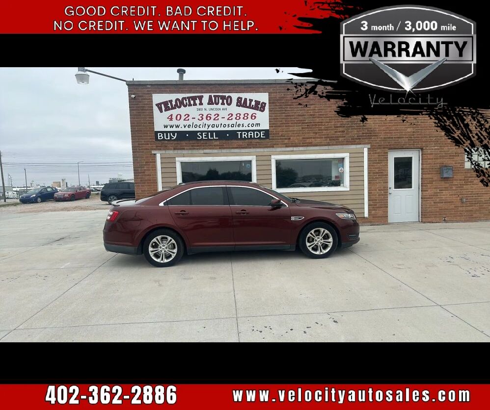 2015 FORD Taurus