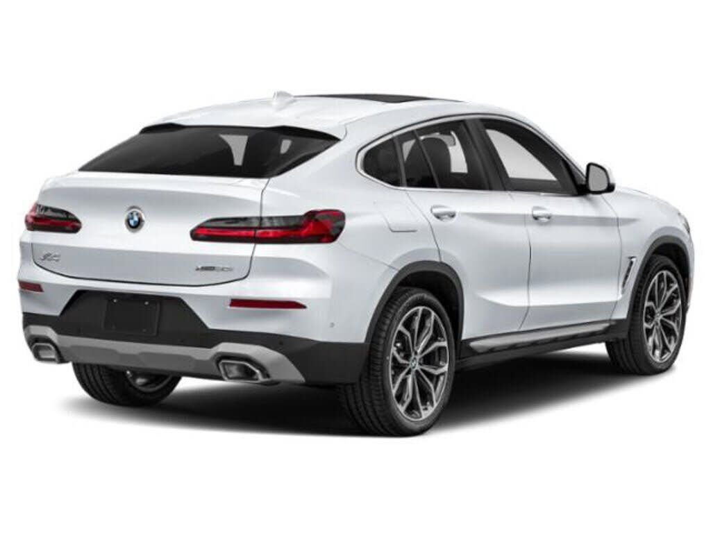 2023 BMW X4