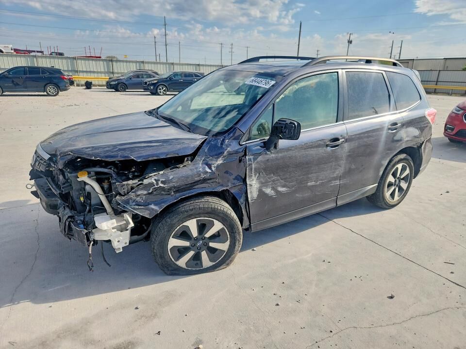 2017 SUBARU Forester