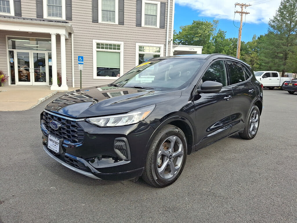 2023 FORD Escape