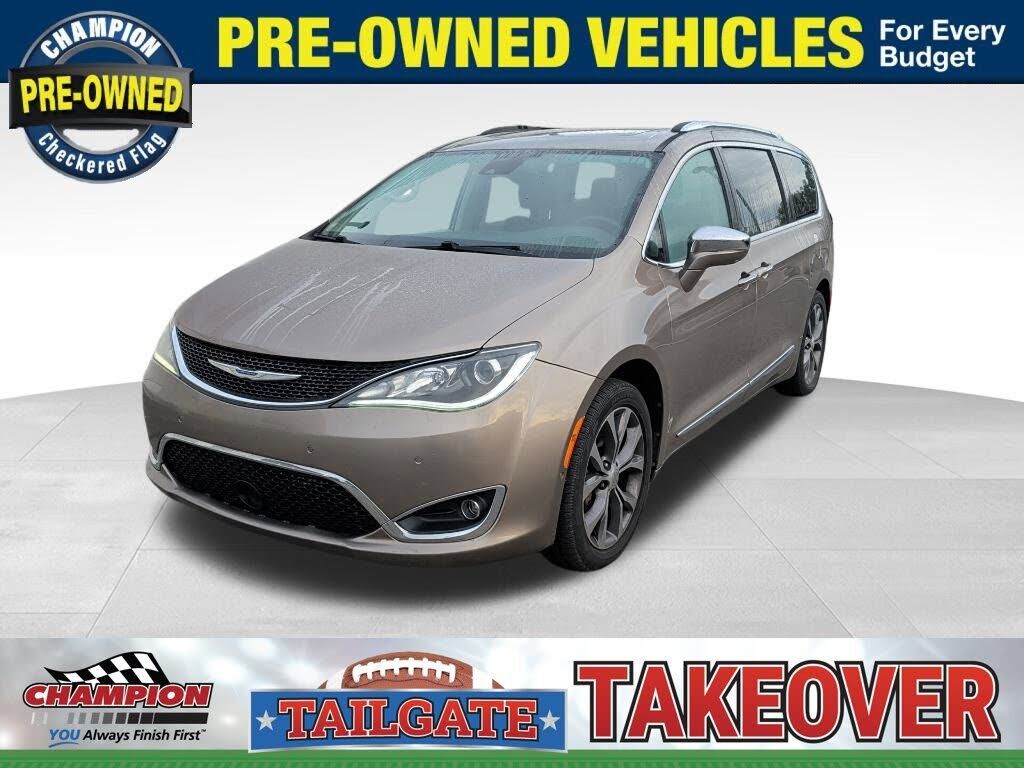 2017 CHRYSLER Pacifica