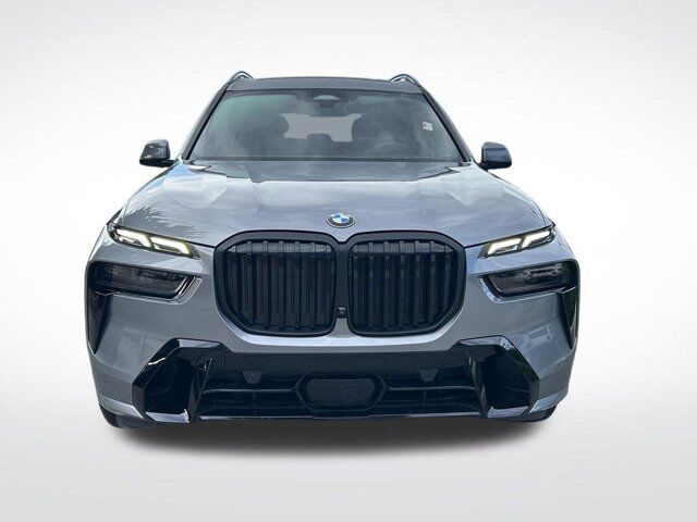 2024 BMW X7
