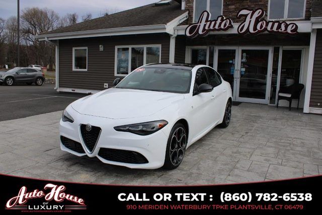 2024 ALFA ROMEO Giulia